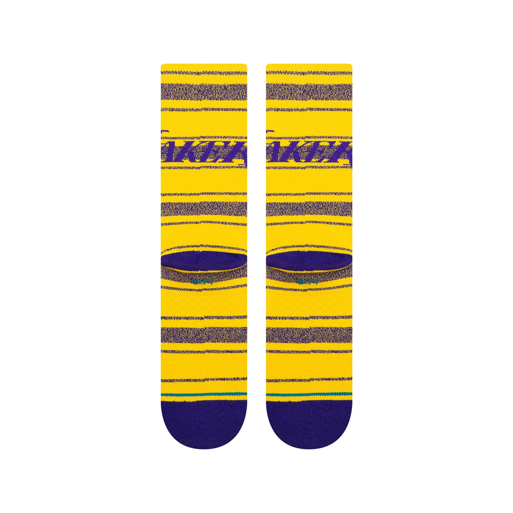 LAKERS HOMESICK CREW
