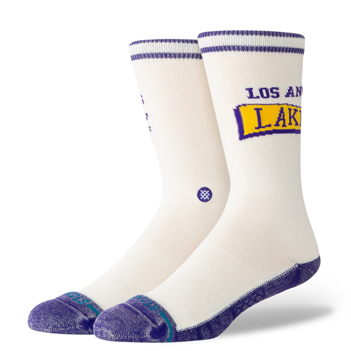 LAKERS VICTORY CREW